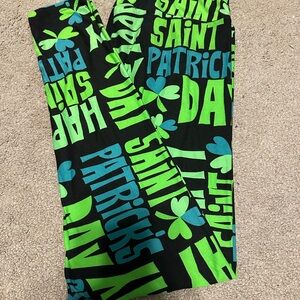 Women’s St. Patrick's Day Leggings - Green and Black